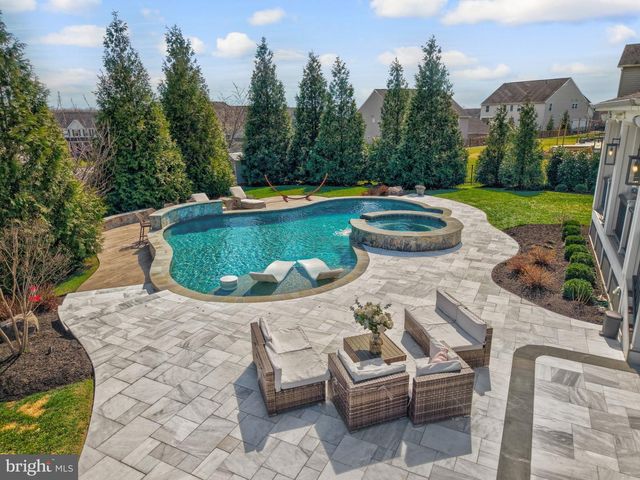 26760 CRUSHER DR, Chantilly, VA 20152