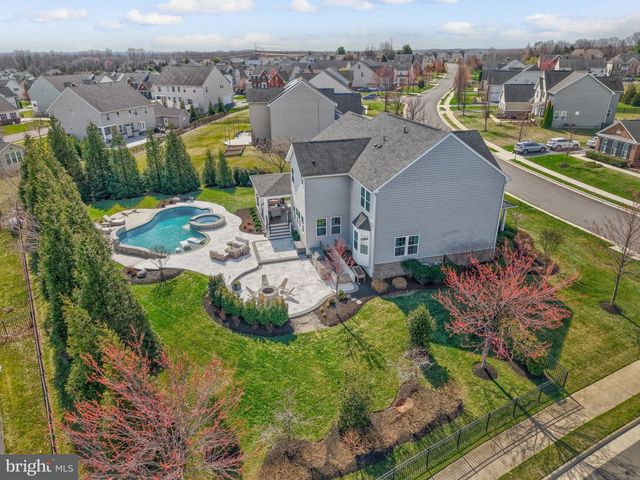 26760 CRUSHER DR, Chantilly, VA 20152