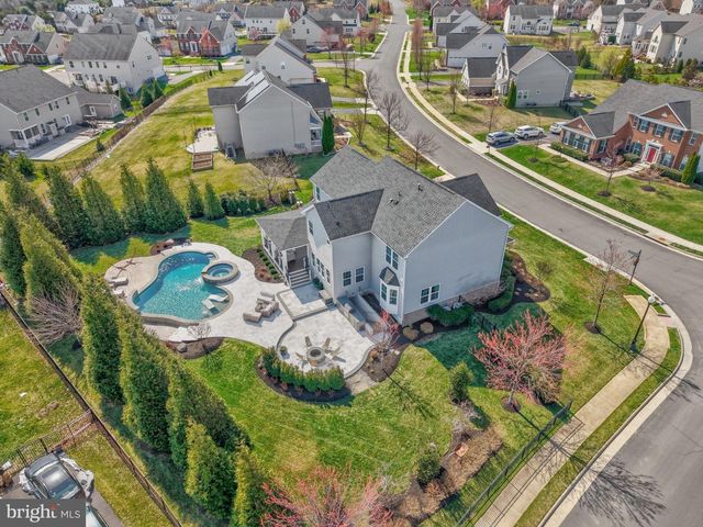 26760 CRUSHER DR, Chantilly, VA 20152