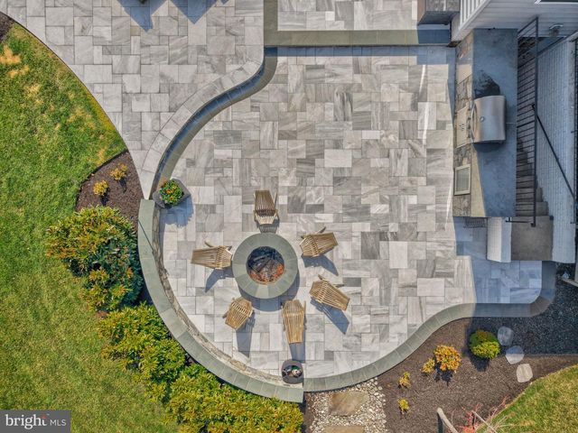 26760 CRUSHER DR, Chantilly, VA 20152