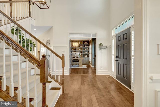 26760 CRUSHER DR, Chantilly, VA 20152