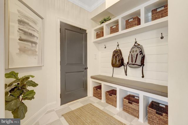 26760 CRUSHER DR, Chantilly, VA 20152