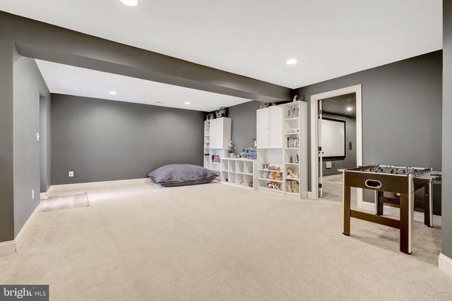 26760 CRUSHER DR, Chantilly, VA 20152