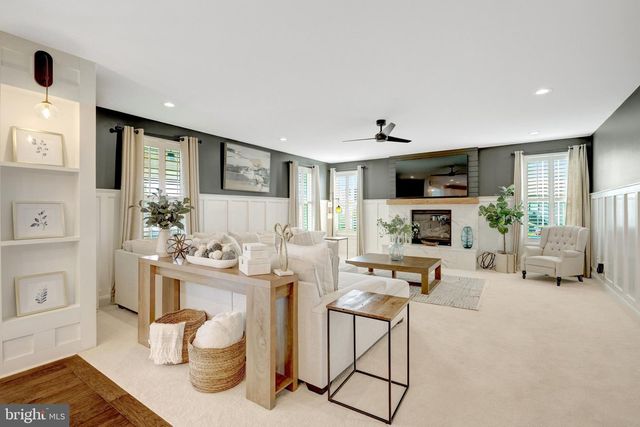 26760 CRUSHER DR, Chantilly, VA 20152