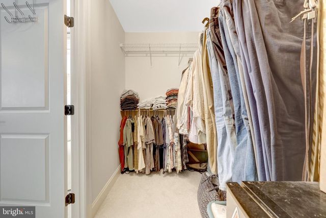 26760 CRUSHER DR, Chantilly, VA 20152