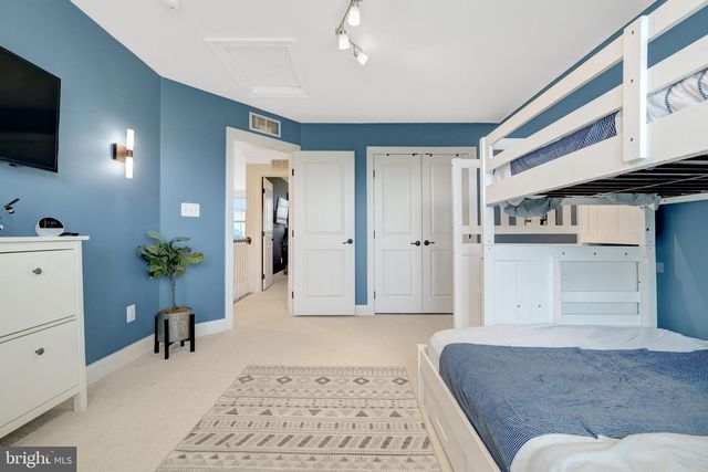 26760 CRUSHER DR, Chantilly, VA 20152