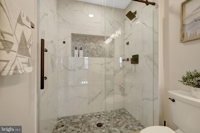 26760 CRUSHER DR, Chantilly, VA 20152