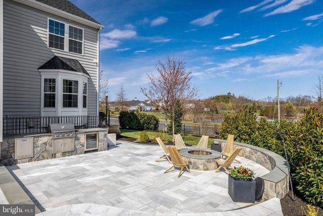 26760 CRUSHER DR, Chantilly, VA 20152