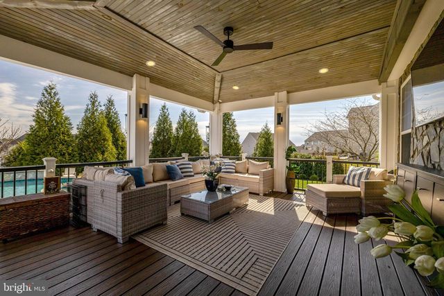 26760 CRUSHER DR, Chantilly, VA 20152