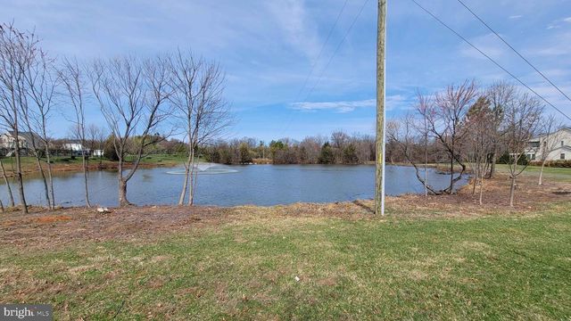 26760 CRUSHER DR, Chantilly, VA 20152