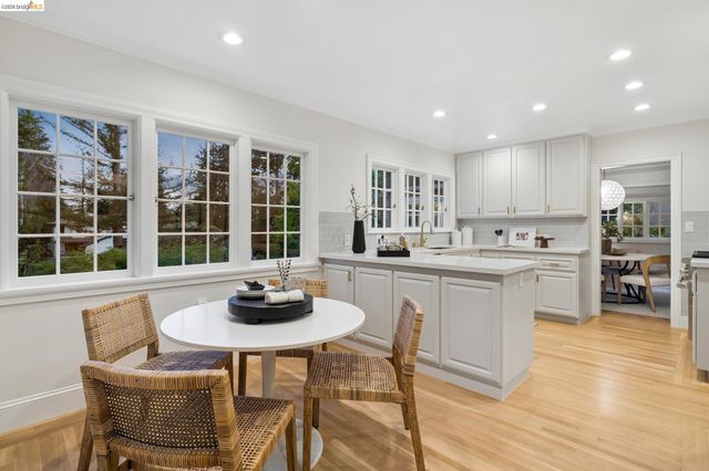 132 Caperton, Piedmont, CA 94611