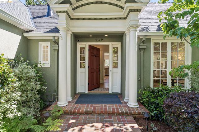 132 Caperton, Piedmont, CA 94611
