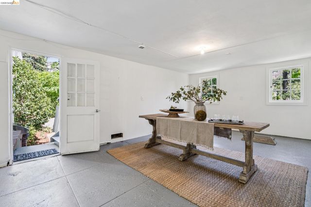 132 Caperton, Piedmont, CA 94611