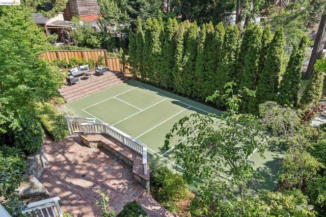 132 Caperton, Piedmont, CA 94611