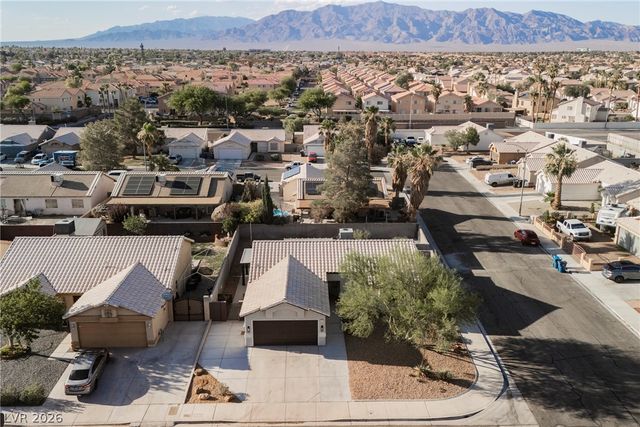4512 Blue Magic Way, North Las Vegas, NV 89031