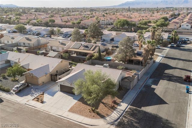 4512 Blue Magic Way, North Las Vegas, NV 89031