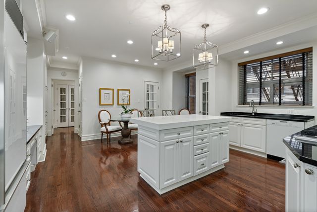 3500 N Lake Shore Drive 3C, Chicago, IL 60657