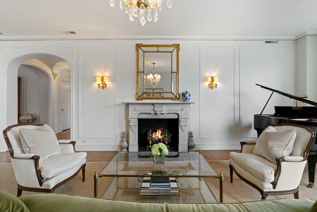 3500 N Lake Shore Drive 3C, Chicago, IL 60657