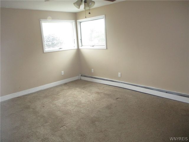 4225 East Frontier Drive, Hamburg, NY 14219