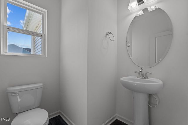 91 Walker Grove Lane, Lillington, NC 27546