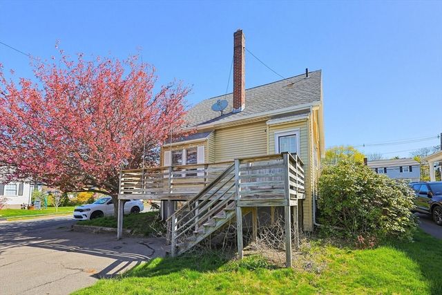 57 E Cross St, Norwood, MA 02062