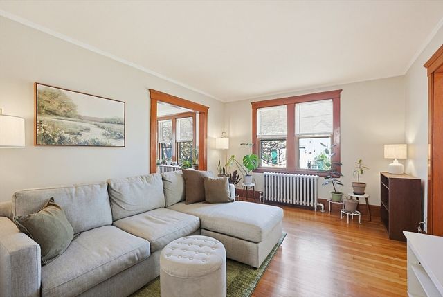 57 E Cross St, Norwood, MA 02062