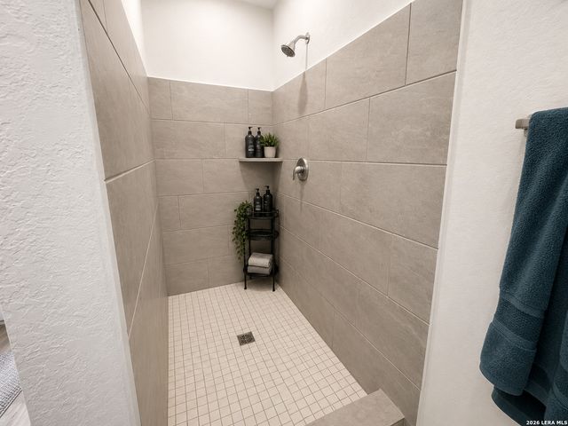 3951 ROCK MILL DM, San Antonio, TX 78245