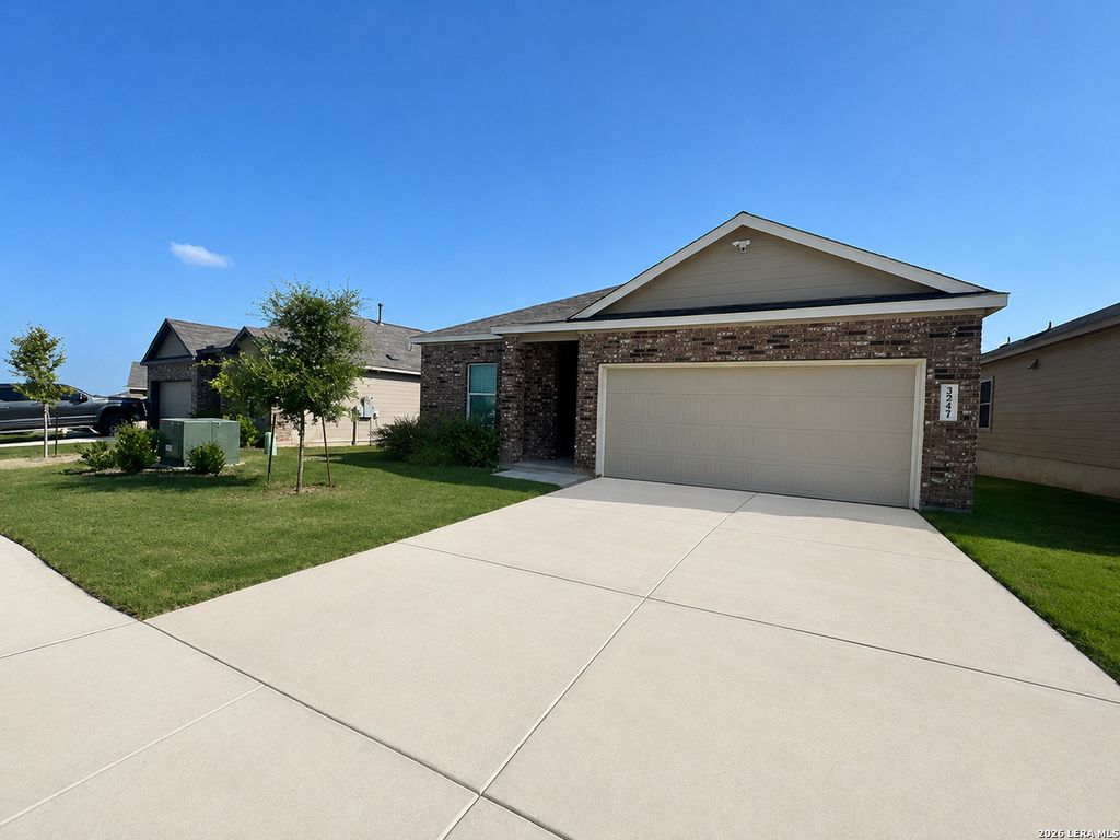 3951 ROCK MILL DM, San Antonio, TX 78245