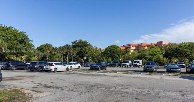 7300 NW 17th St 112, Plantation, FL 33313