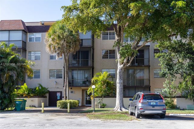 7300 NW 17th St 112, Plantation, FL 33313