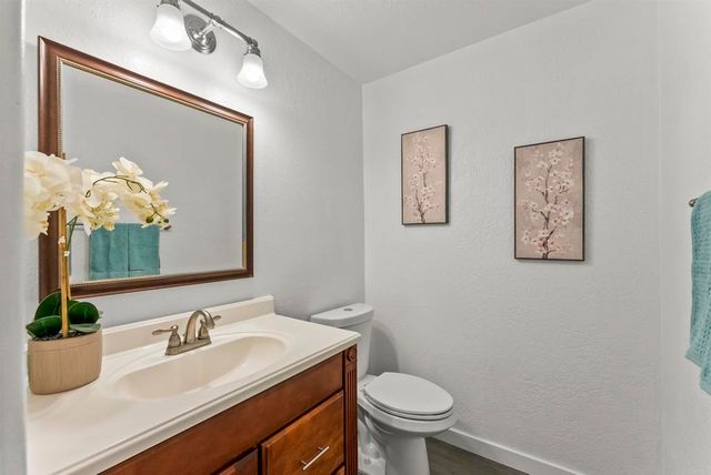 3051 Corte Trabuco, Carlsbad, CA 92009