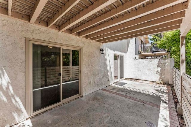 3051 Corte Trabuco, Carlsbad, CA 92009