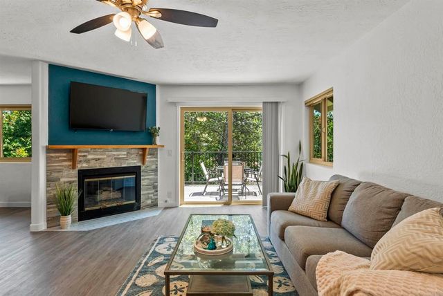 3051 Corte Trabuco, Carlsbad, CA 92009