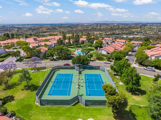 3051 Corte Trabuco, Carlsbad, CA 92009