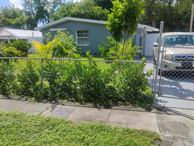 1712 NW 15th Terrace, Fort Lauderdale, FL 33311