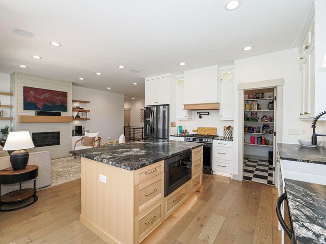 12879 S SABRINA ROW, Riverton, UT 84065