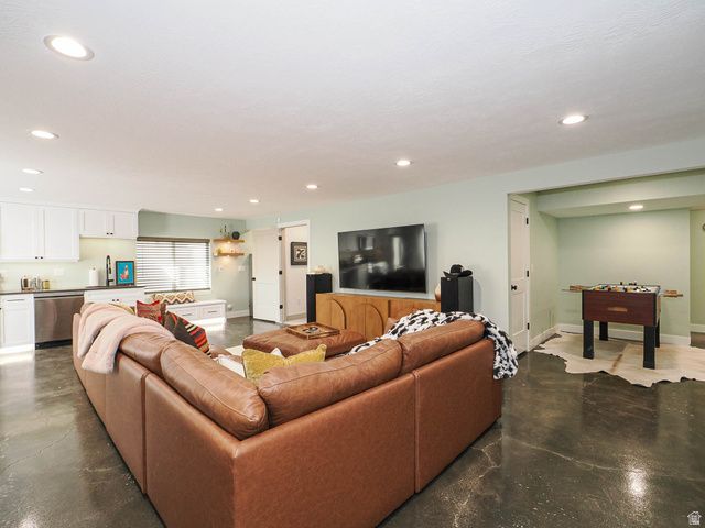 12879 S SABRINA ROW, Riverton, UT 84065