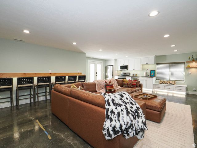 12879 S SABRINA ROW, Riverton, UT 84065
