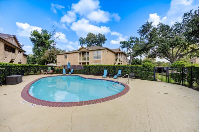 1311 Antoine Drive 200, Houston, TX 77055