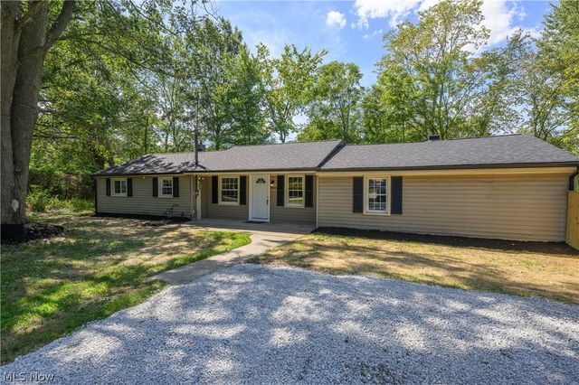 4636 Albert Avenue, Norton, OH 44203