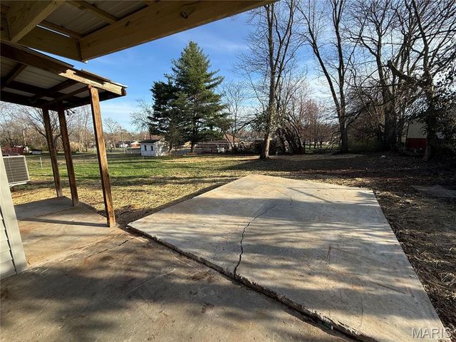 28 Park Street, Farmington, MO 63640