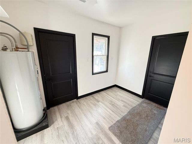 28 Park Street, Farmington, MO 63640