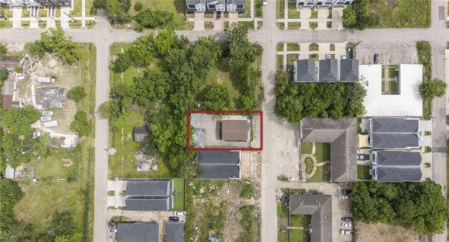 6810 Del Rio Street, Houston, TX 77021