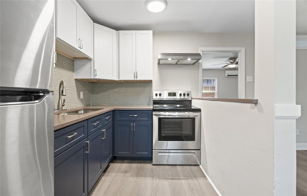6810 Del Rio Street, Houston, TX 77021