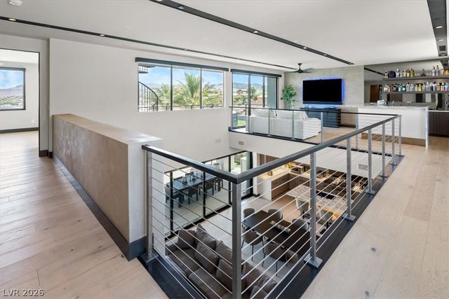 12 Falling Canyon Court, Henderson, NV 89011
