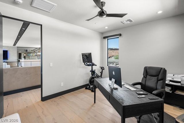 12 Falling Canyon Court, Henderson, NV 89011