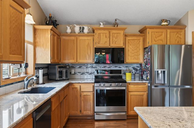 878 Kelly Street, Lino Lakes, MN 55014