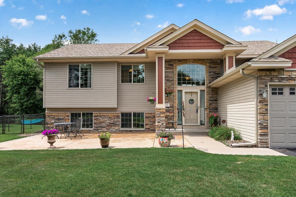 878 Kelly Street, Lino Lakes, MN 55014 — photo 4