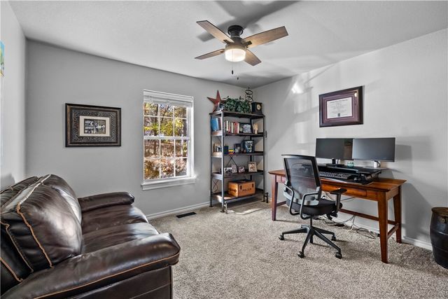 5 Lacock Lane, Bella Vista, AR 72714
