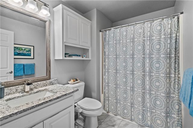 5 Lacock Lane, Bella Vista, AR 72714